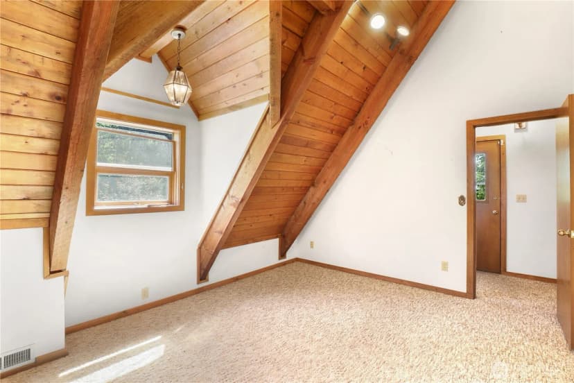 Property photo for 5122 166th Avenue Ct E, Lake Tapps photo 28
