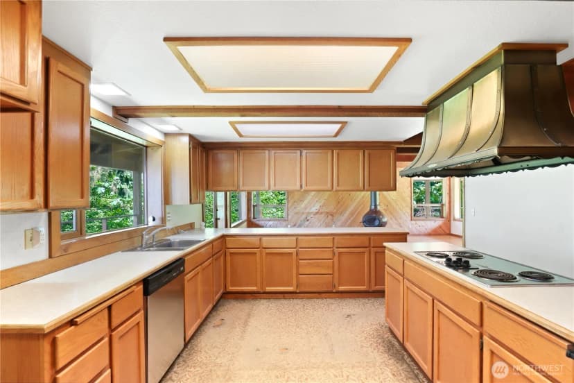 Property photo for 5122 166th Avenue Ct E, Lake Tapps photo 9