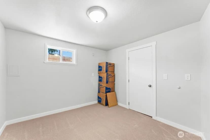 Property photo for 5305 64th St W, University Place photo 22