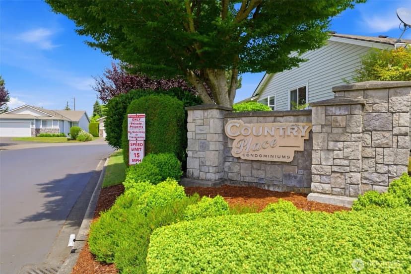 Property photo for 5220 77th Street W ##8, Lakewood photo 4