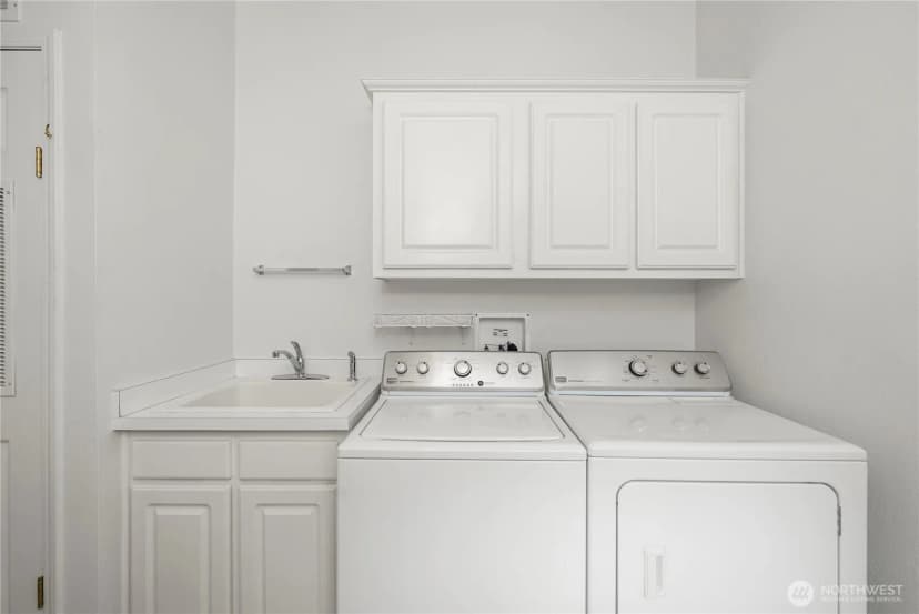 Property photo for 15400 Se 155th Place #1, Renton photo 12
