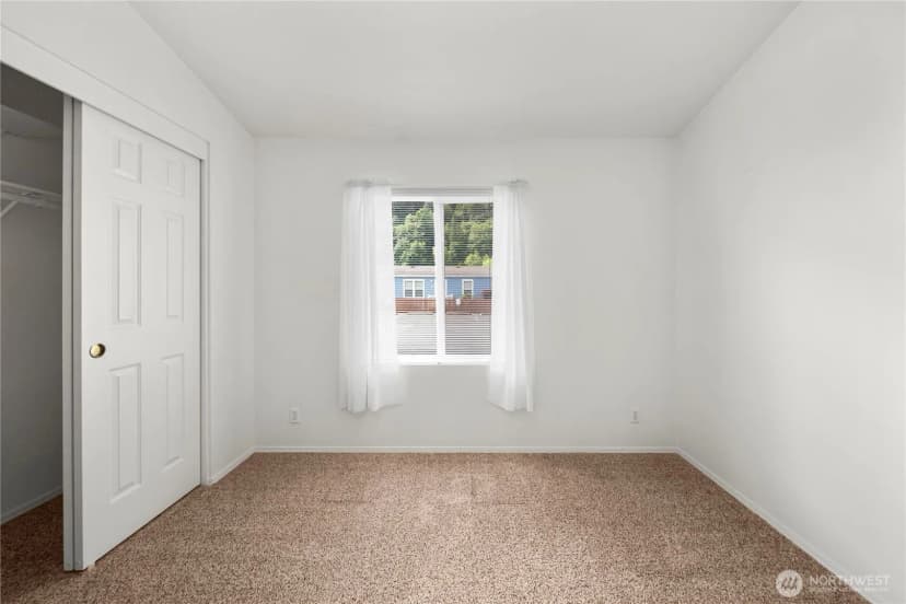 Property photo for 15400 Se 155th Place #1, Renton photo 17