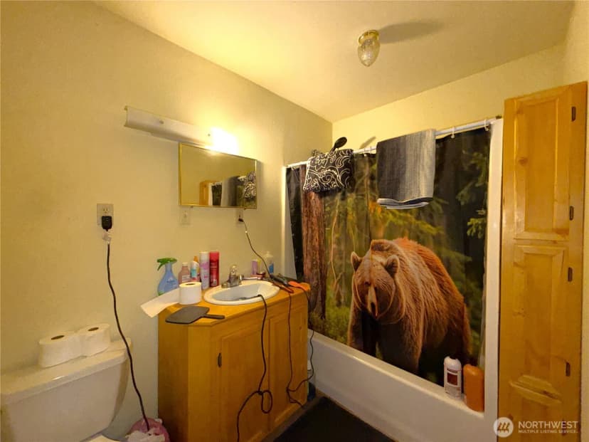 Property photo for 37 Gardner Creek Road, Republic photo 12