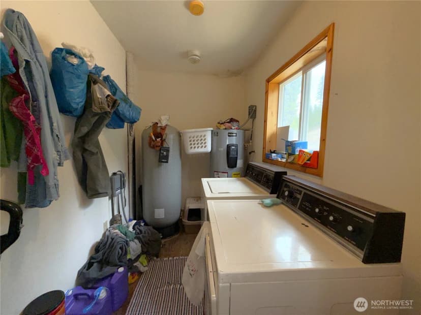 Property photo for 37 Gardner Creek Road, Republic photo 8