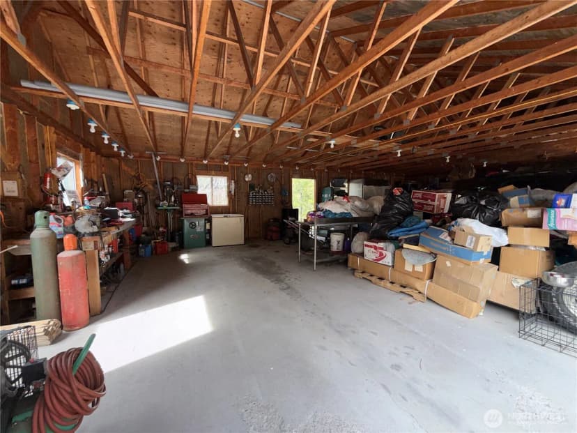 Property photo for 37 Gardner Creek Road, Republic photo 15