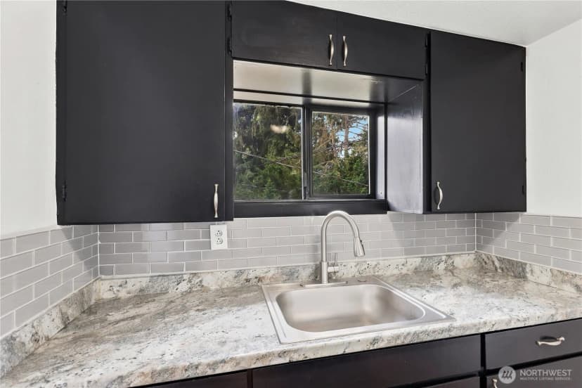 Property photo for 8406 Paine Street Sw, Lakewood photo 32
