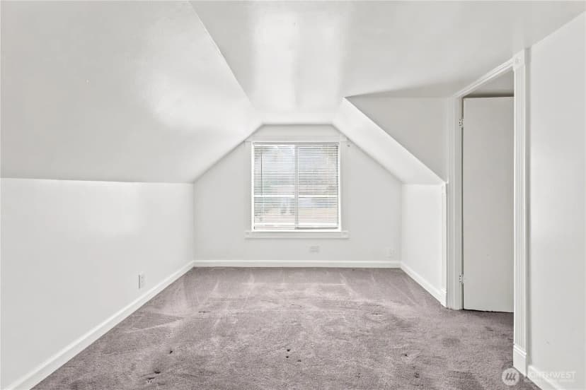 Property photo for 8406 Paine Street Sw, Lakewood photo 34
