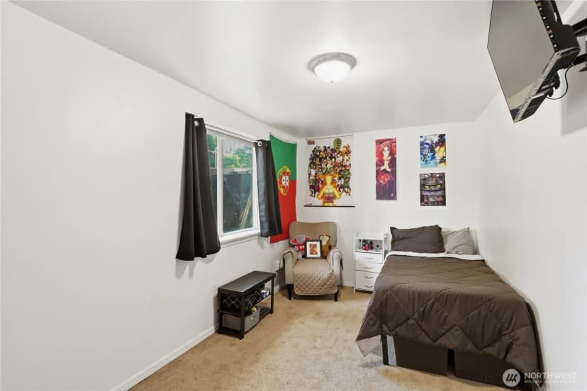 Property photo for 8406 Paine Street Sw, Lakewood photo 15