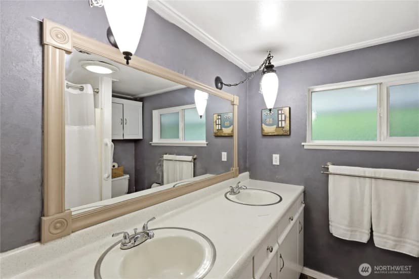 Property photo for 8406 Paine Street Sw, Lakewood photo 23