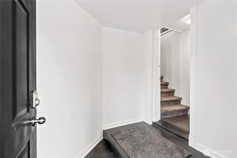 Property photo for 8406 Paine Street Sw, Lakewood photo 28