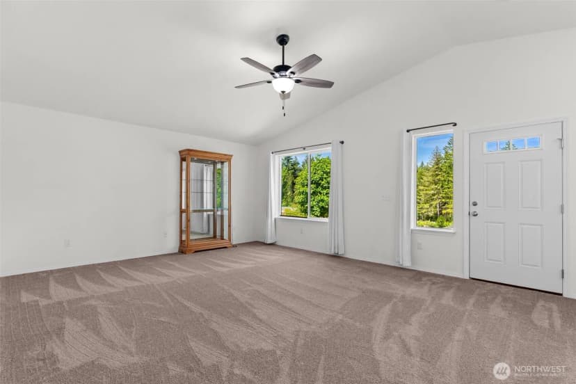 Property photo for 40 E Snowcrest Lane, Shelton photo 12