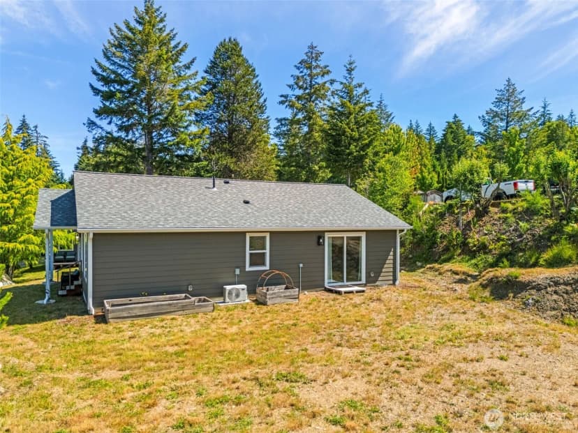 Property photo for 40 E Snowcrest Lane, Shelton photo 32