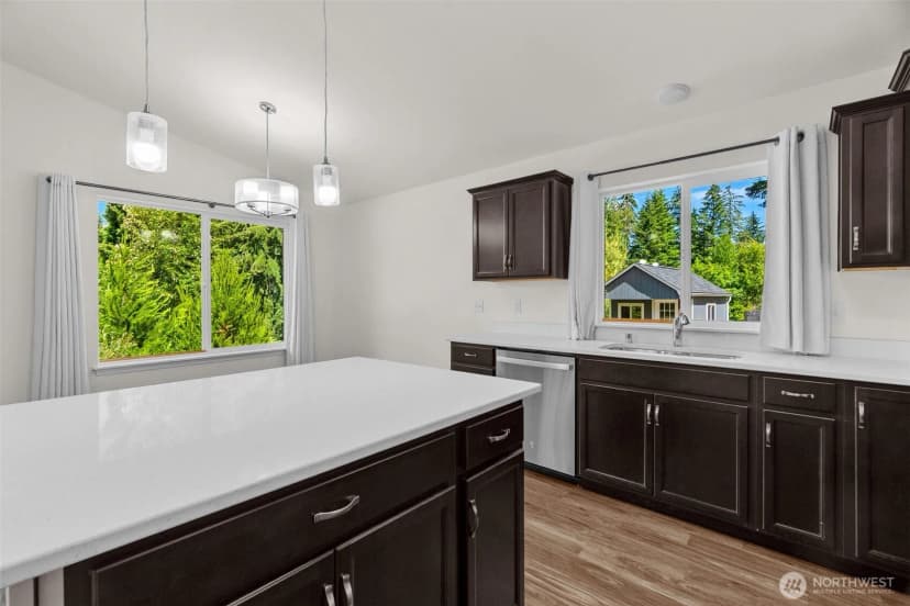 Property photo for 40 E Snowcrest Lane, Shelton photo 23