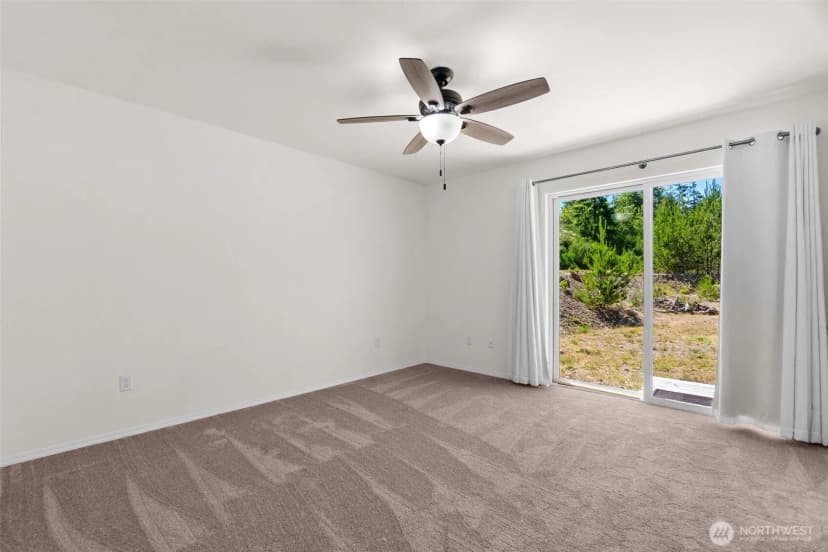 Property photo for 40 E Snowcrest Lane, Shelton photo 26