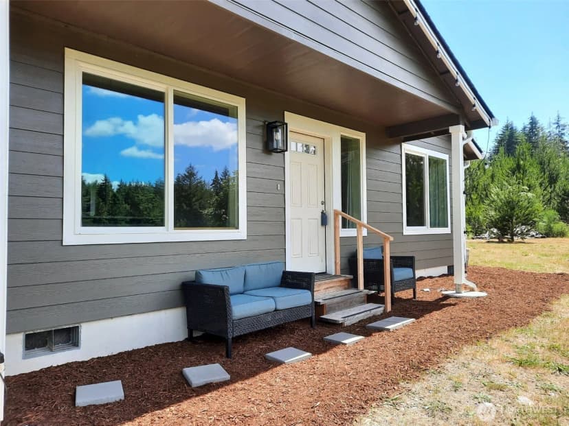 Property photo for 40 E Snowcrest Lane, Shelton photo 6