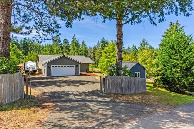 Property photo for 40 E Snowcrest Lane, Shelton photo 4