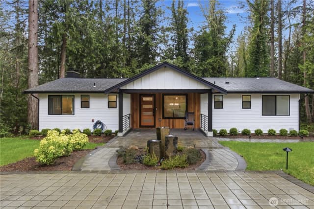 Property photo for 2641 271st Avenue Se, Issaquah