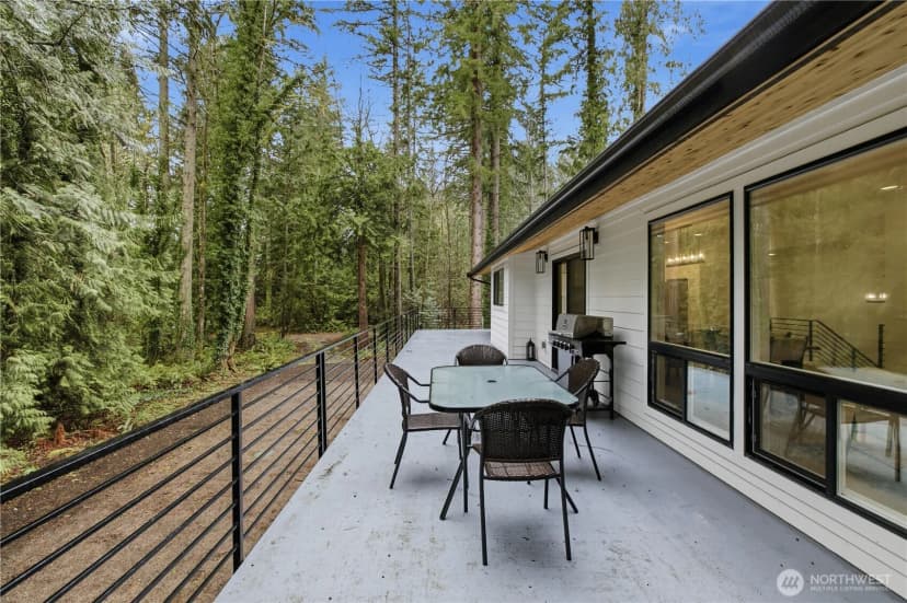 Property photo for 2641 271st Avenue Se, Issaquah photo 10