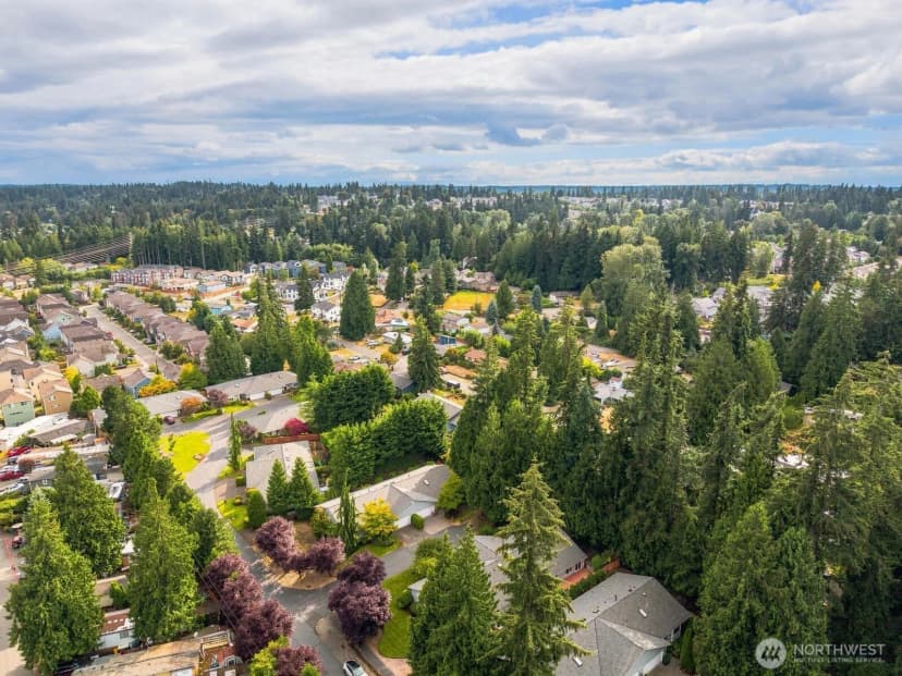 Property photo for 19326 2nd Drive Se #b, Bothell photo 39