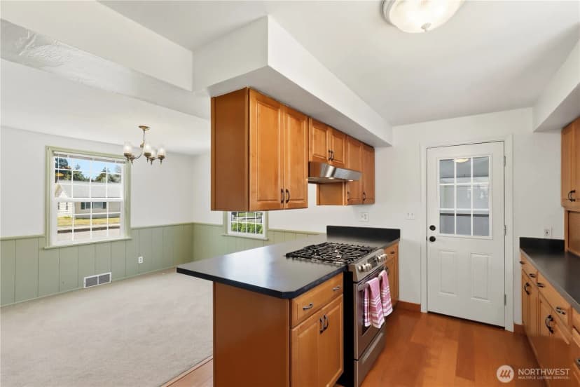 Property photo for 2926 Hawthorne Place Se, Olympia photo 12
