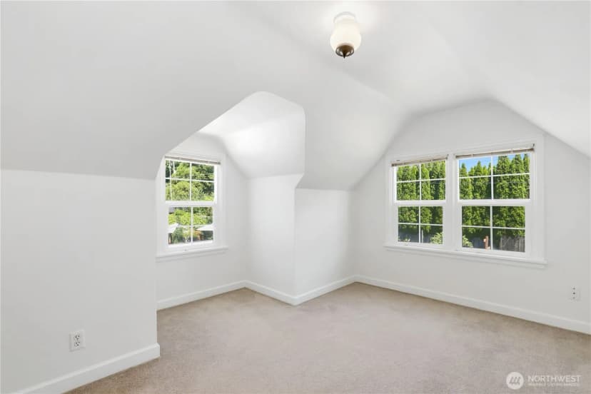 Property photo for 2926 Hawthorne Place Se, Olympia photo 20