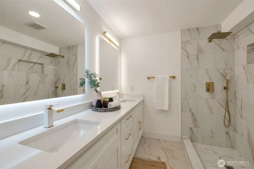 Property photo for 5109 S Willow Street, Seattle photo 20