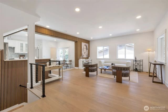 Property photo for 5109 S Willow Street, Seattle photo 4