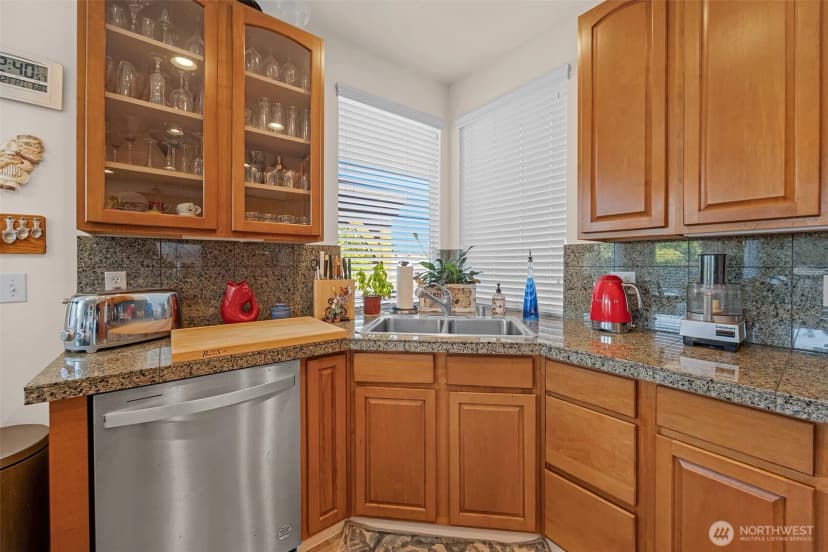 Property photo for 7019 129th Street Se, Snohomish photo 4