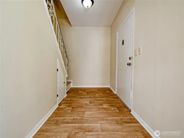 Property photo for 1615 E Wright Avenue, Tacoma photo 5
