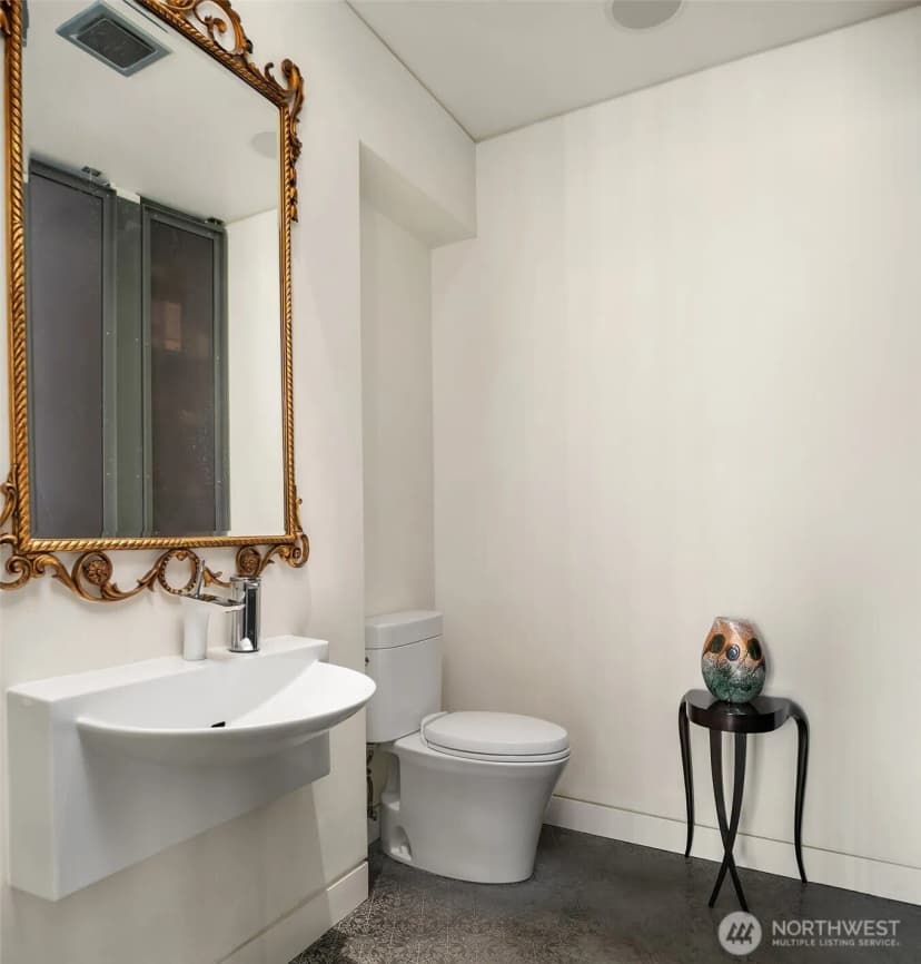 Property photo for 715 2nd Avenue #1505, Seattle photo 20