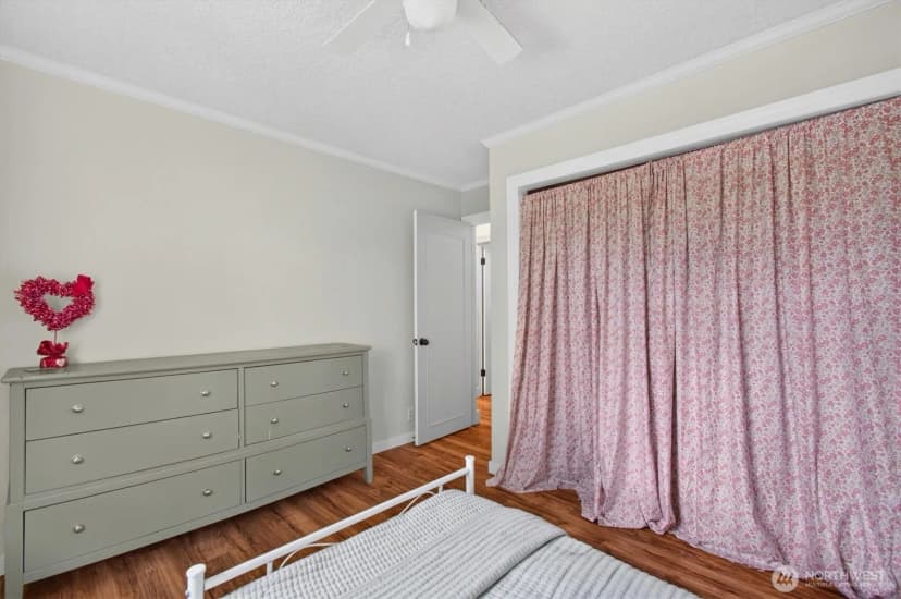 Property photo for 2678 Maplewood Drive, Longview photo 18