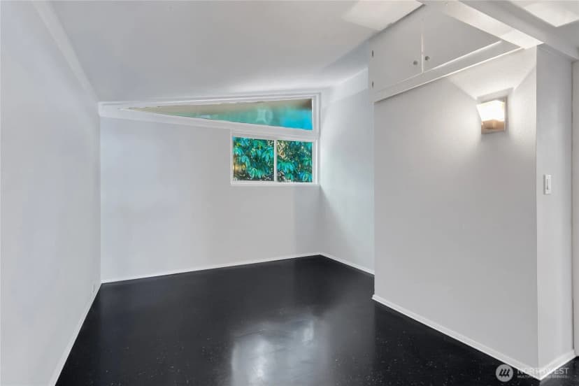 Property photo for 7801 Leschi Road Sw, Lakewood photo 12