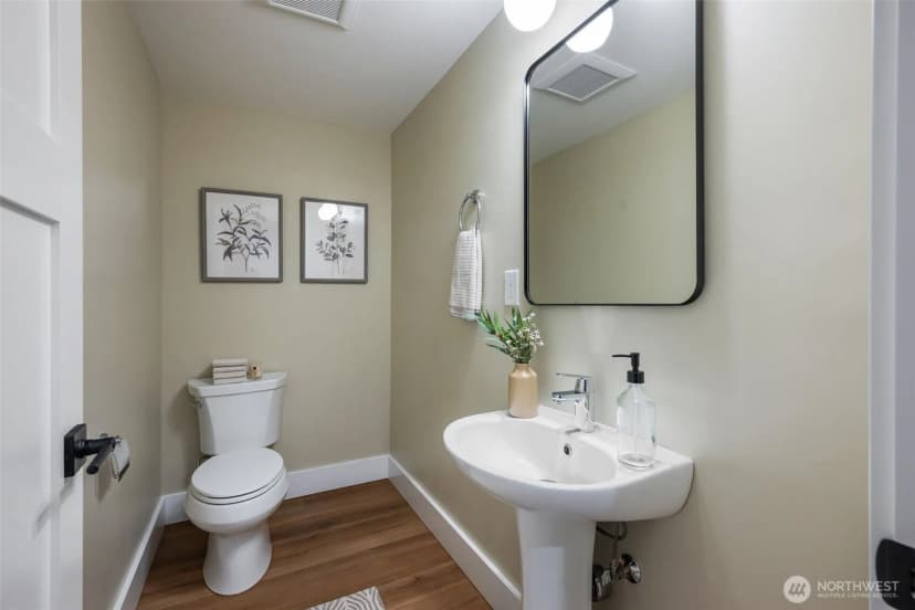 Property photo for 1822 31st Avenue, Seattle photo 30