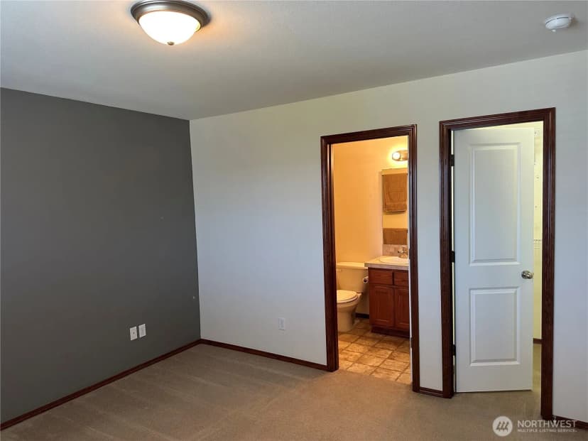 Property photo for 9300 11th Street Ne, Lake Stevens photo 14