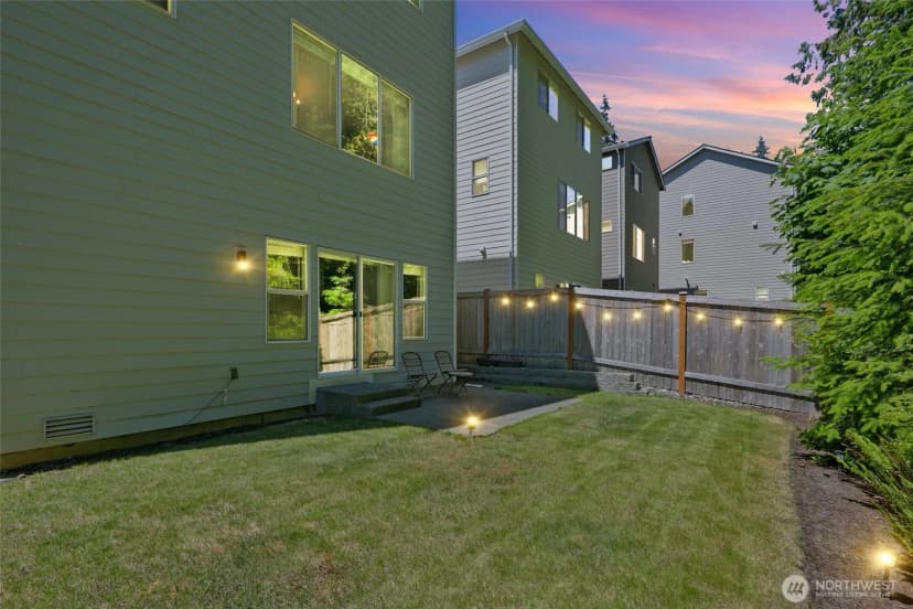 Property photo for 19611 3rd Drive Se #22, Bothell photo 31