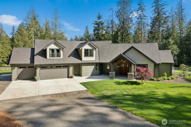 Property photo for 2415 44th Avenue Nw, Olympia