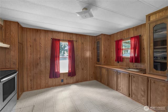 Property photo for 9840 Channel Drive Nw, Olympia photo 5