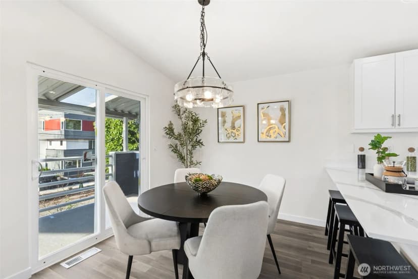 Property photo for 7002 42nd Avenue S, Seattle photo 14