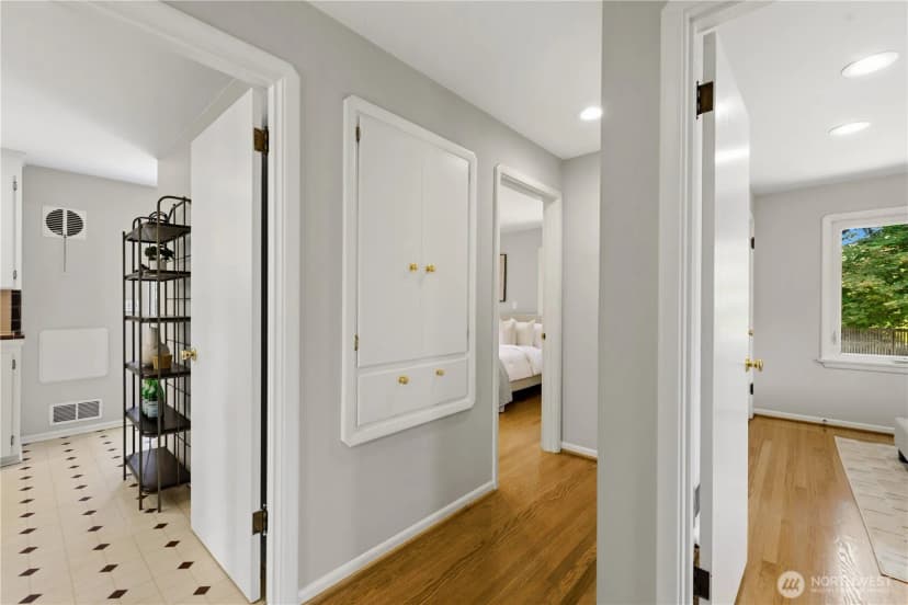 Property photo for 4414 Ne 65th Street, Seattle photo 14