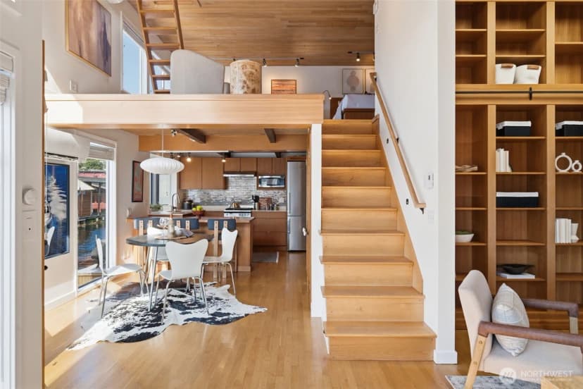 Property photo for 2031 Fairview Avenue E #i, Seattle photo 22