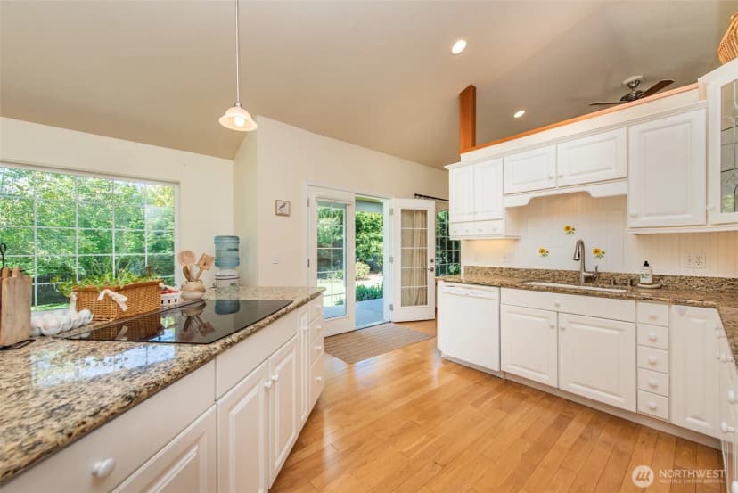 Property photo for 142 Charles Way, Sequim photo 14