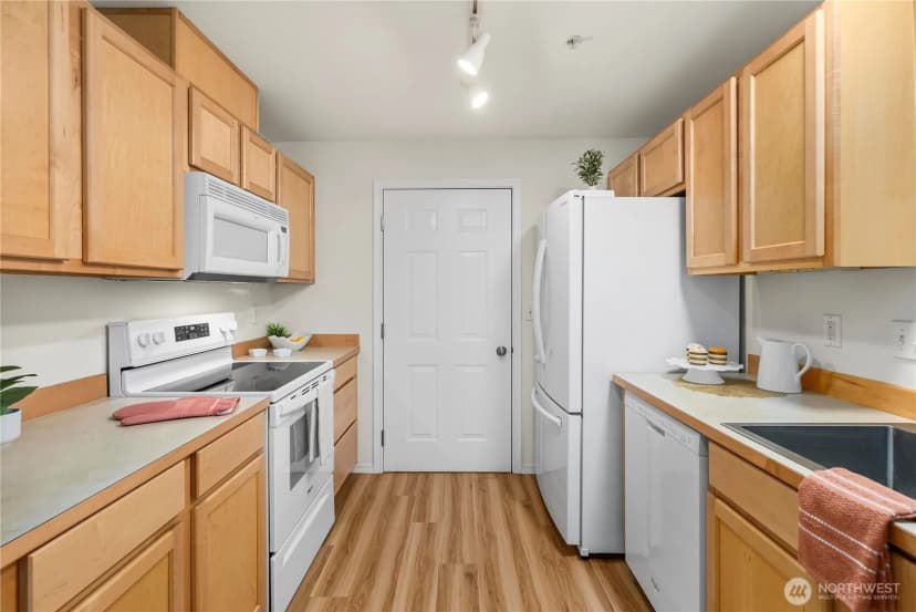 Property photo for 15325 Se 155th Place #g1, Renton photo 14