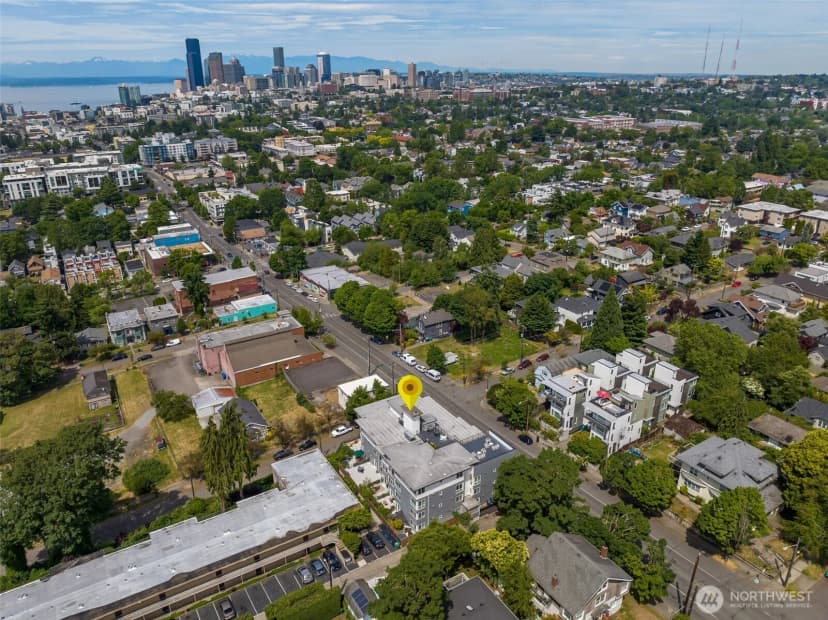 Property photo for 2901 S Jackson Street #304, Seattle photo 30