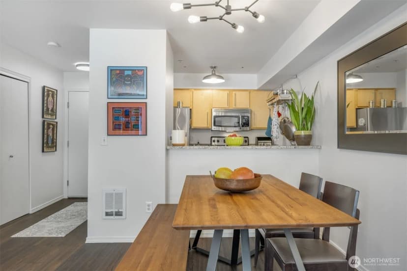 Property photo for 2901 S Jackson Street #304, Seattle photo 9