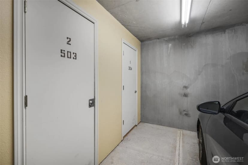 Property photo for 2901 S Jackson Street #304, Seattle photo 32