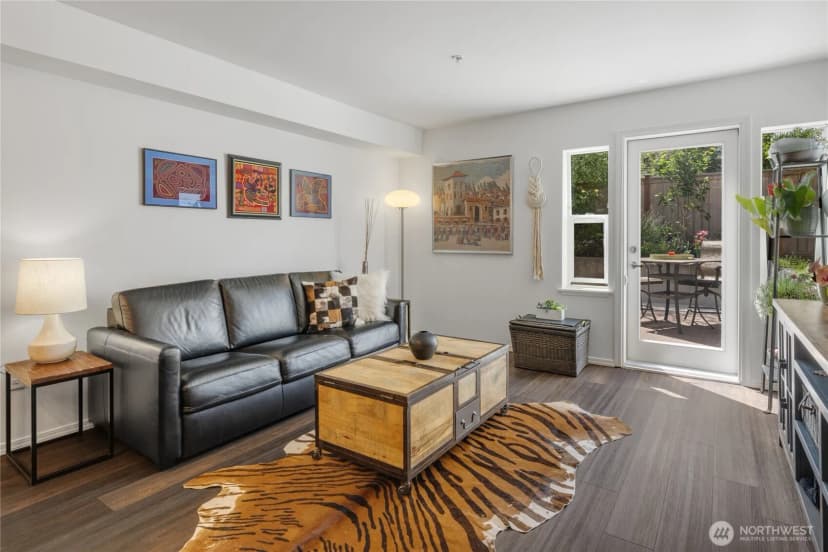 Property photo for 2901 S Jackson Street #304, Seattle photo 4