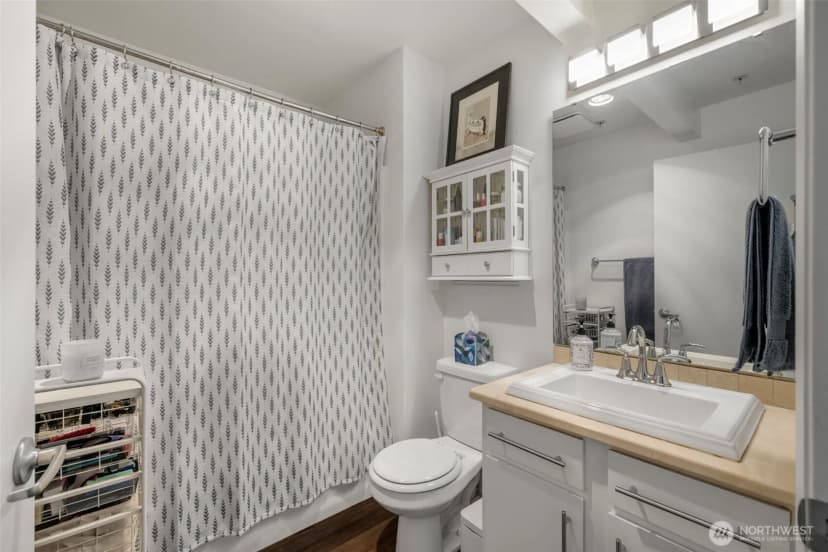 Property photo for 2901 S Jackson Street #304, Seattle photo 16