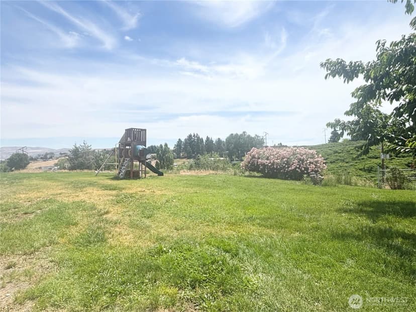 Property photo for 2261 Pleasant Hill Road, Selah photo 27