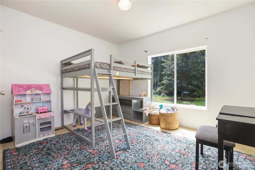 Property photo for 2811 Andreason Road, Langley photo 14