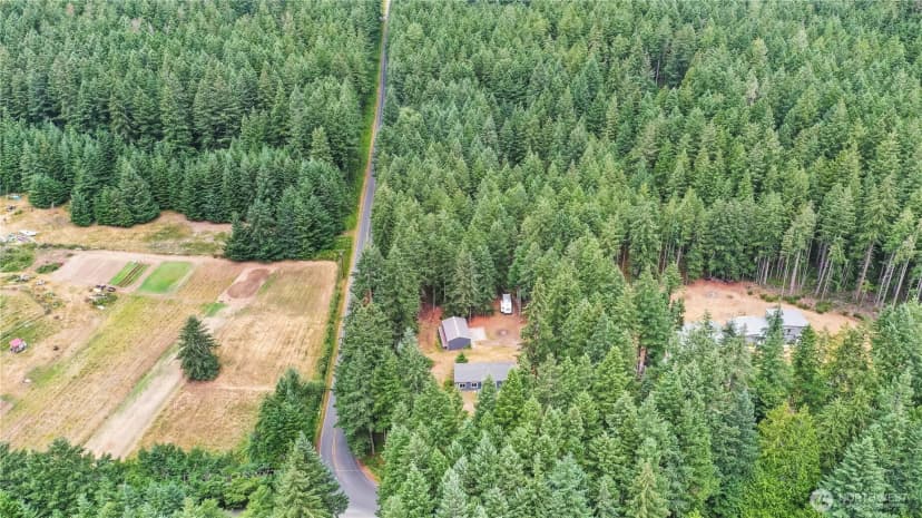 Property photo for 2811 Andreason Road, Langley photo 26